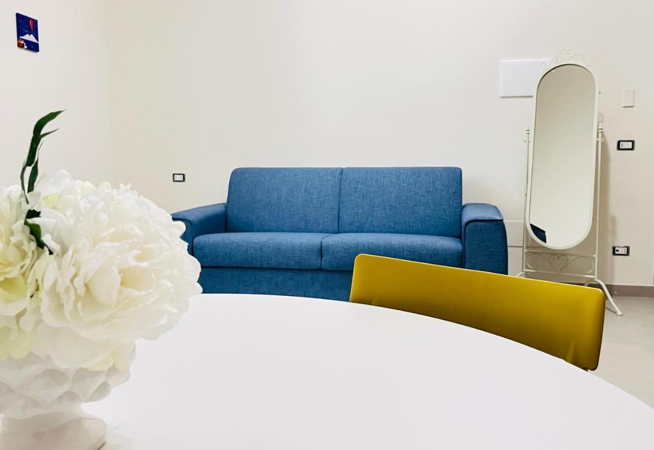 Bed Boutique Napoli Colors Ξενοδοχείο Εξωτερικό φωτογραφία