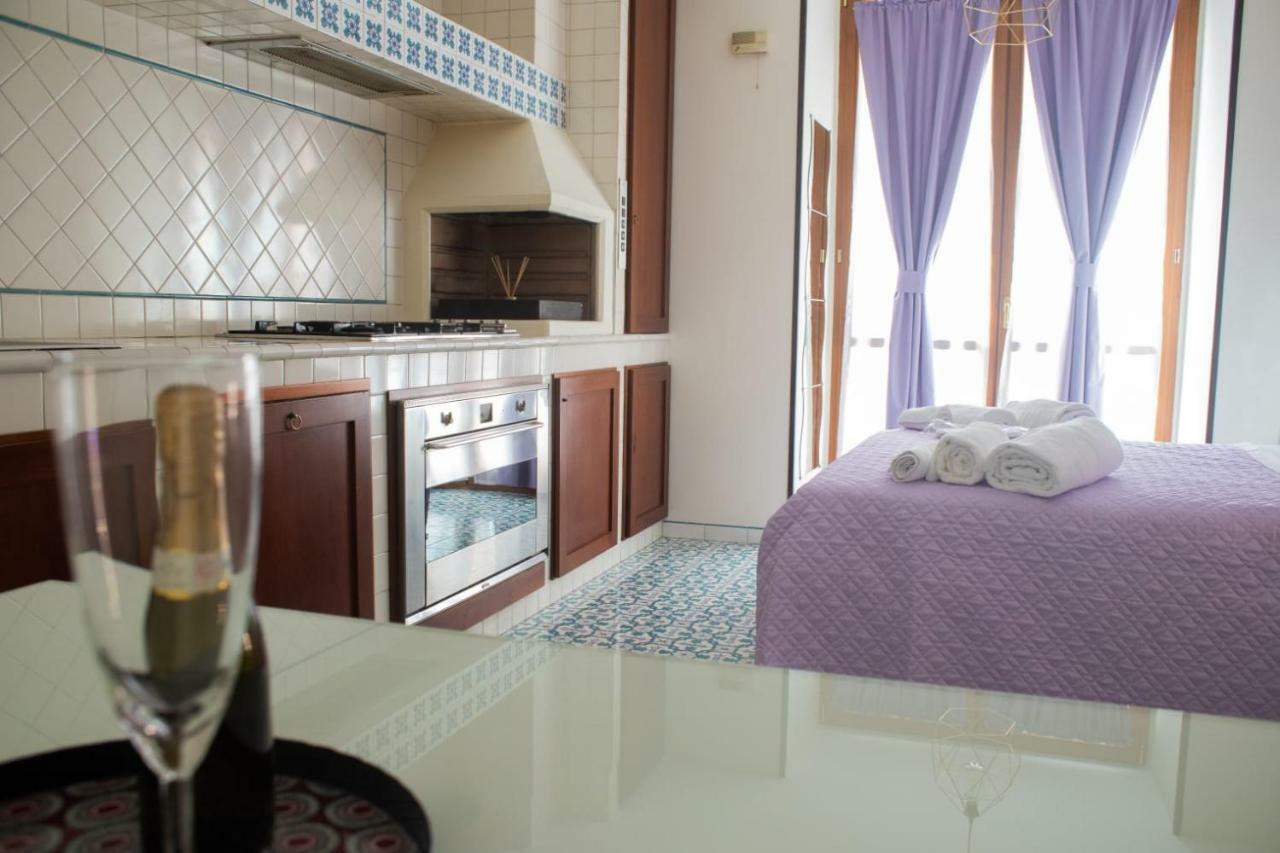 Bed Boutique Napoli Colors Ξενοδοχείο Δωμάτιο φωτογραφία