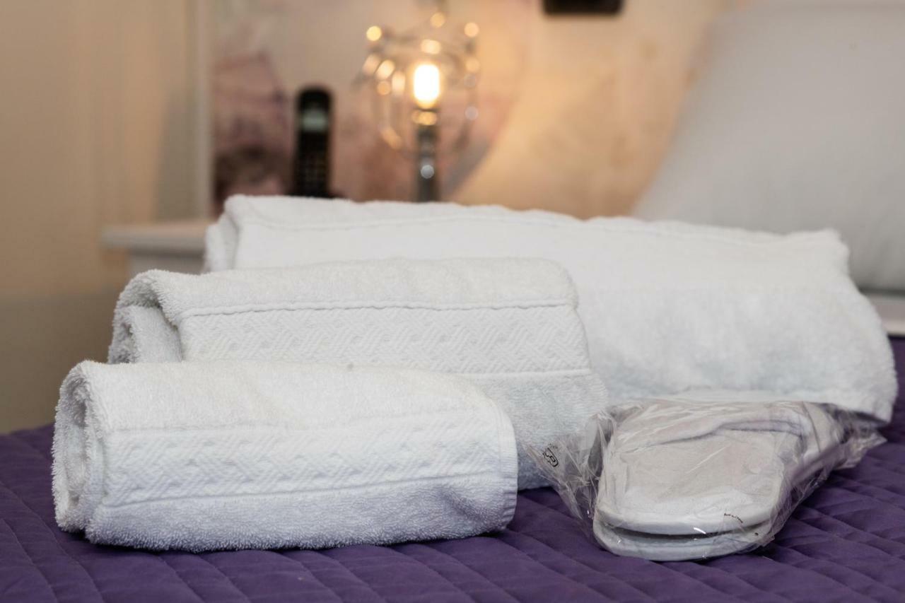 Bed Boutique Napoli Colors Ξενοδοχείο Εξωτερικό φωτογραφία