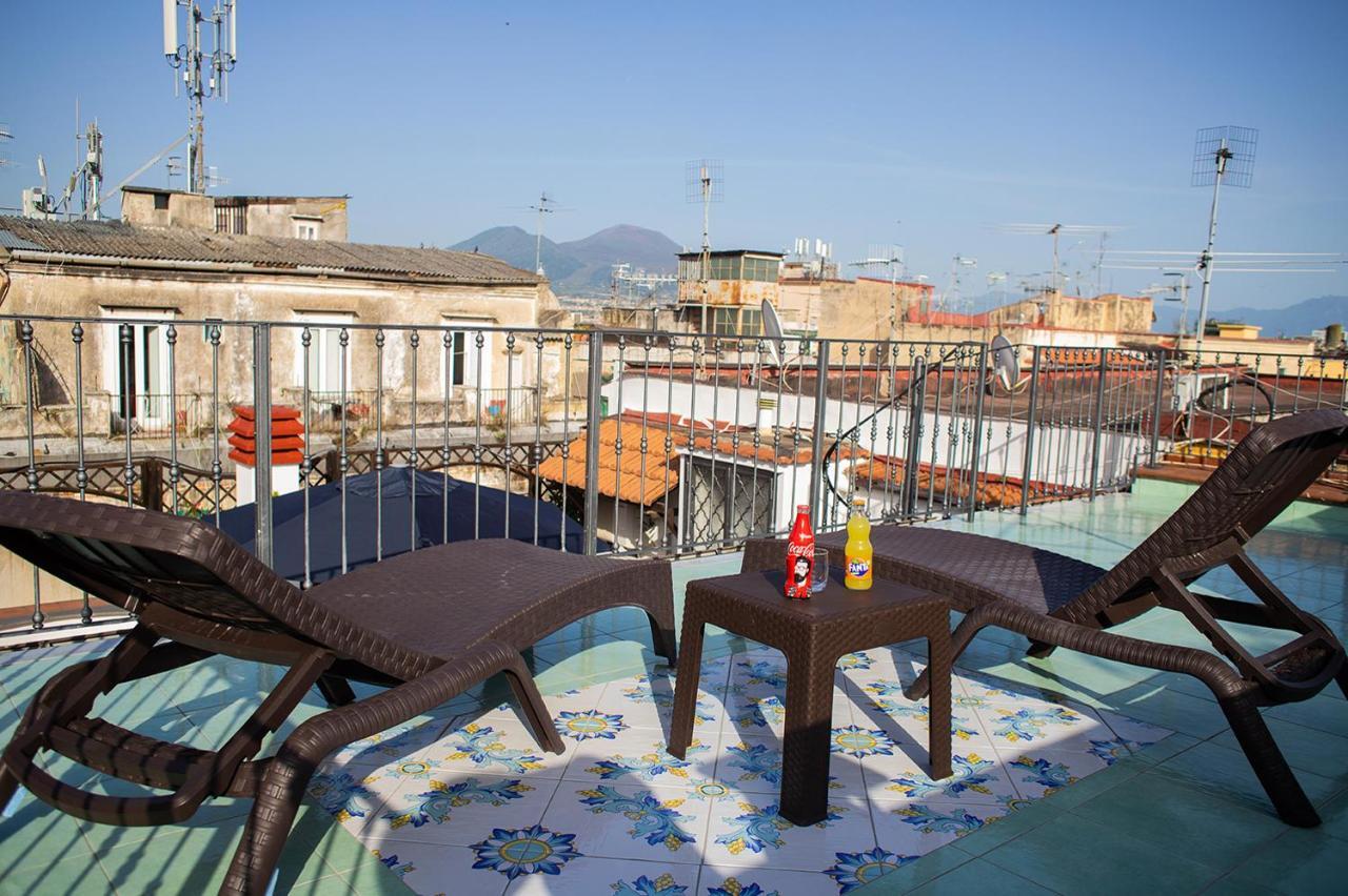 Bed Boutique Napoli Colors Ξενοδοχείο Εξωτερικό φωτογραφία