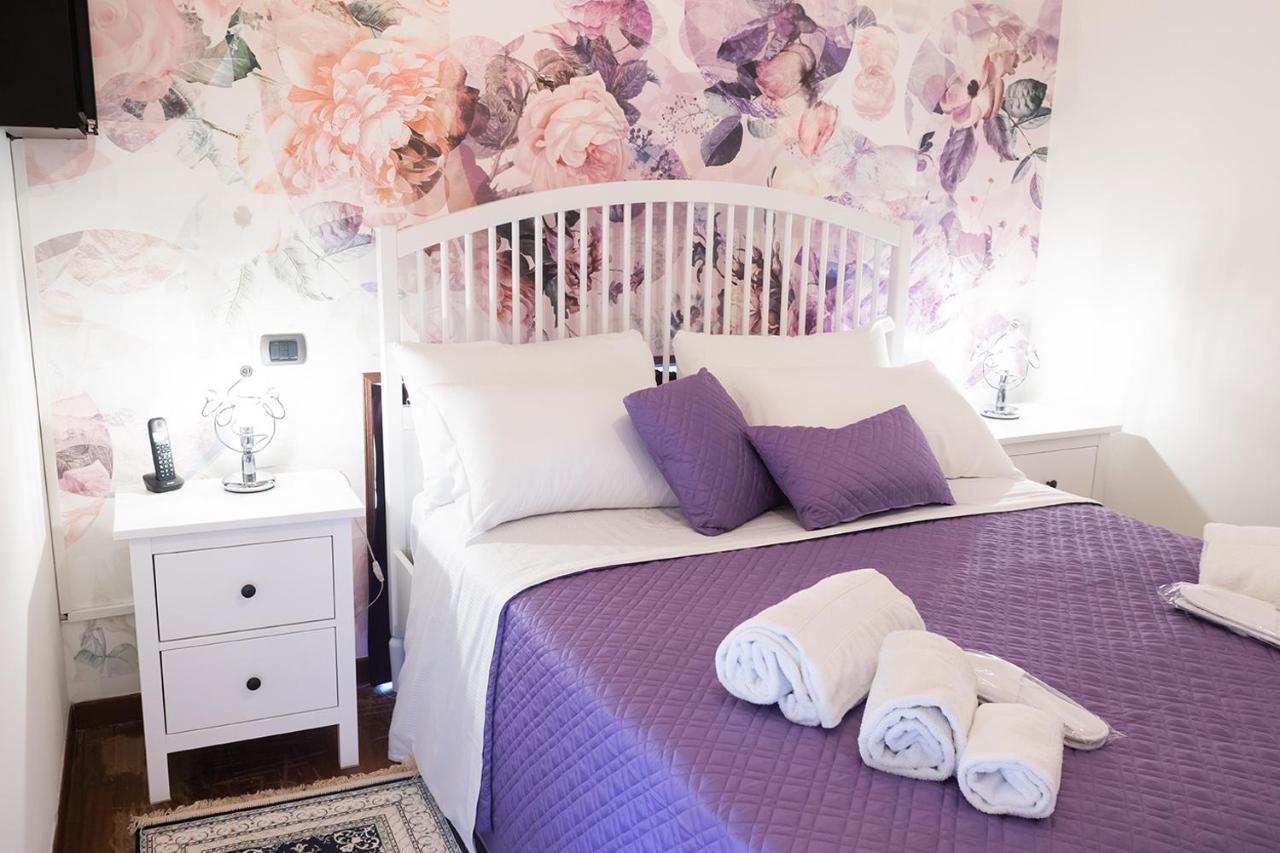 Bed Boutique Napoli Colors Ξενοδοχείο Εξωτερικό φωτογραφία